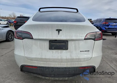 2023 Tesla Model Y from USA, damaged, VIN 7SAYGAEE1PF849335